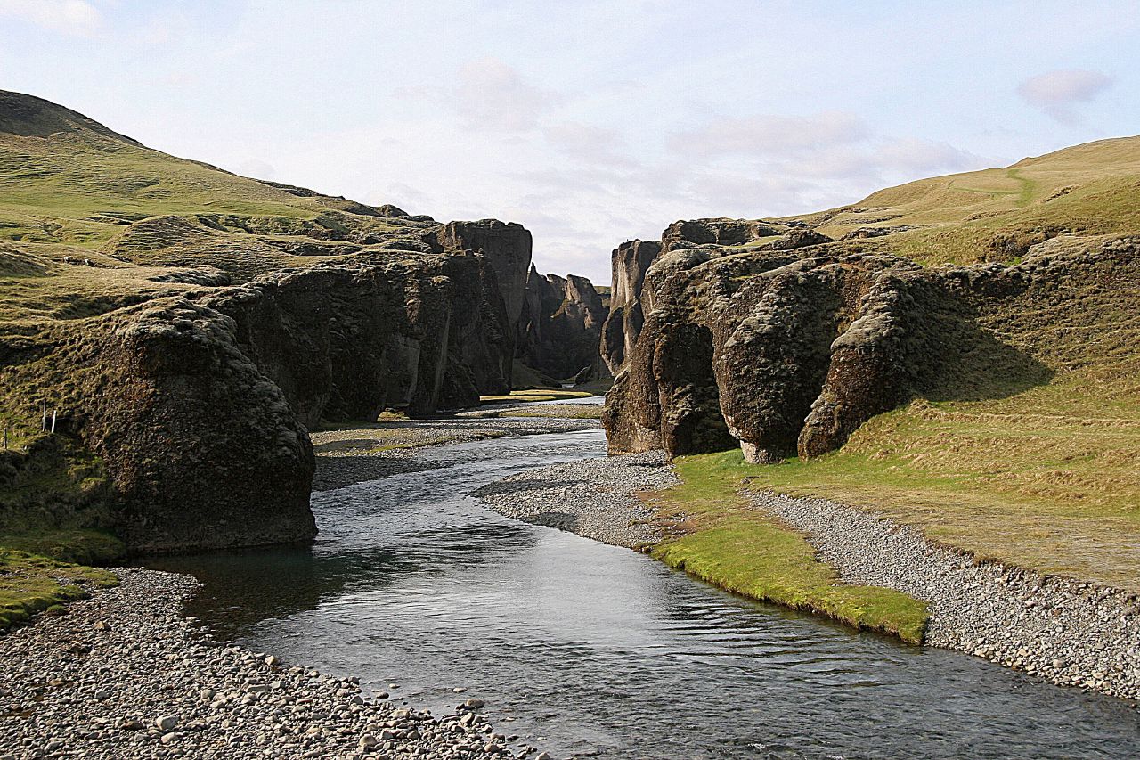 Fjaðrárgljúfur Canyon, Iceland